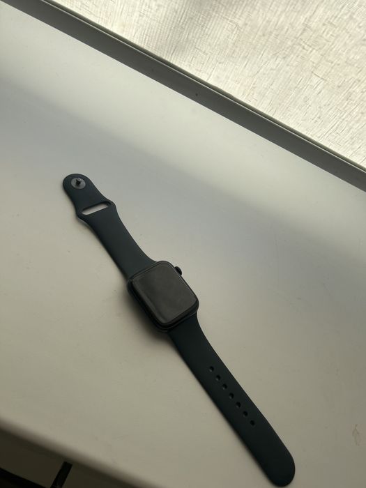 Apple Watch SE (Gen 2) 44mm Midnight