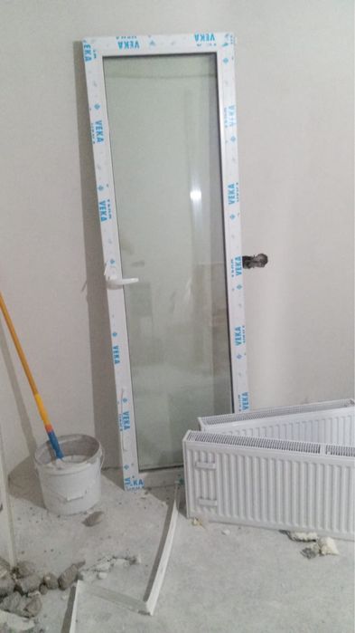 Продам дверь пластик