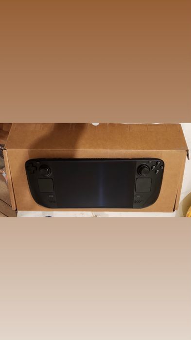 Steam Deck 512 OLED в идеальном состоянии