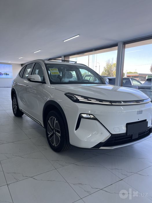 Geely galaxy starship e7
