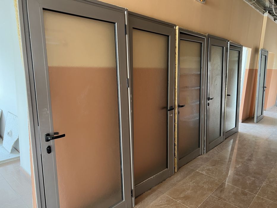 Алуминиева интерирона Врата стъклена