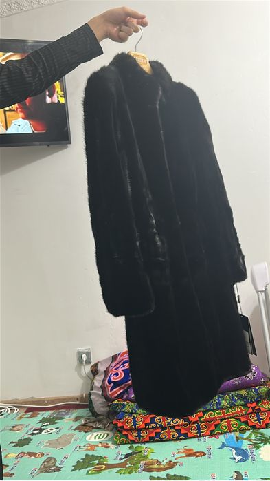 Норковая шуба 42 размера новая