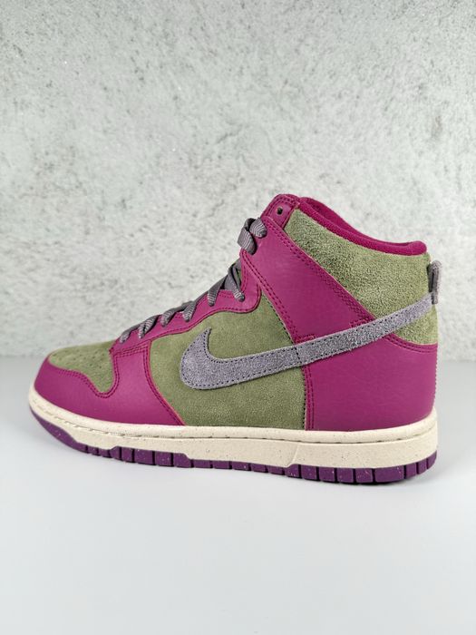 Nike Dunk High Dynamic Berry Green