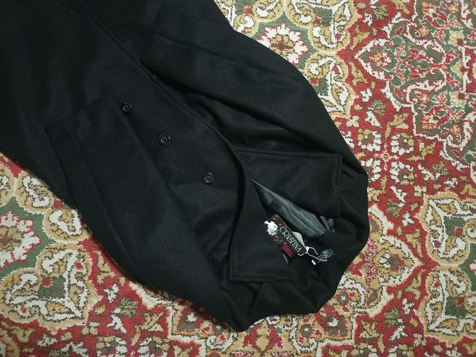 Ayollar paltosi qora