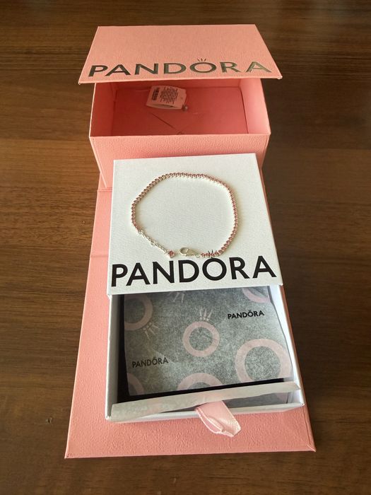 Pandora браслет женский