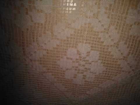 Perdea traditionala, lucrata manual din dantela macrame