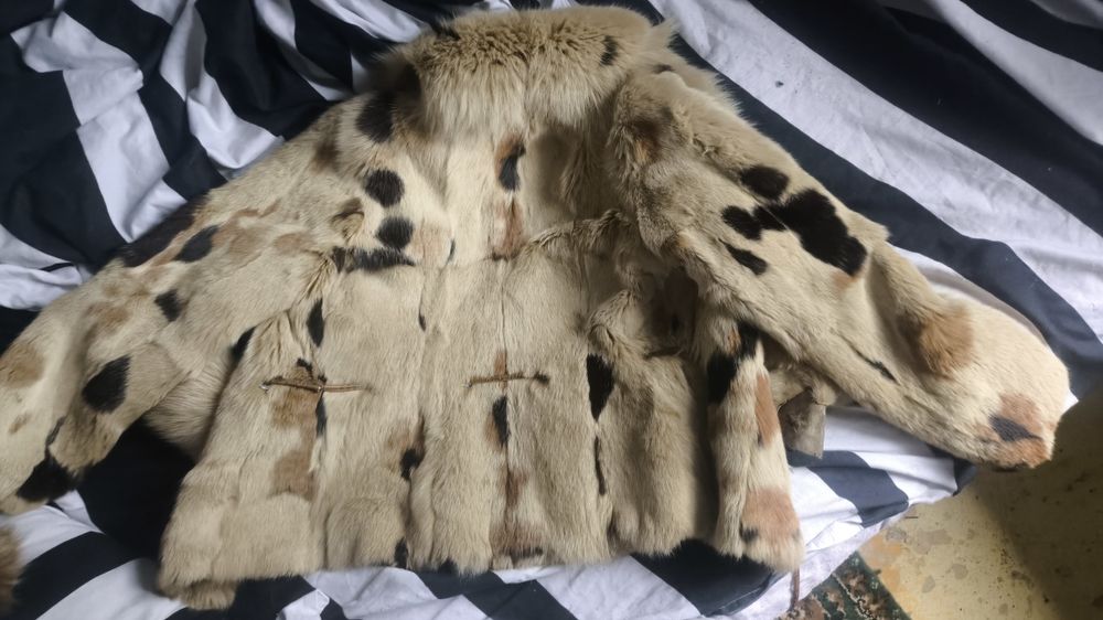 продам шубу из натуральной лисы