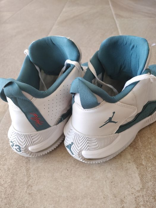 Маратонки Джирдан