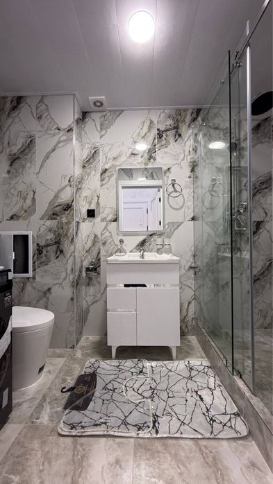 Продается 3 ком. Квартира студийная площадью 60 кв.м. По ул. Рудаки