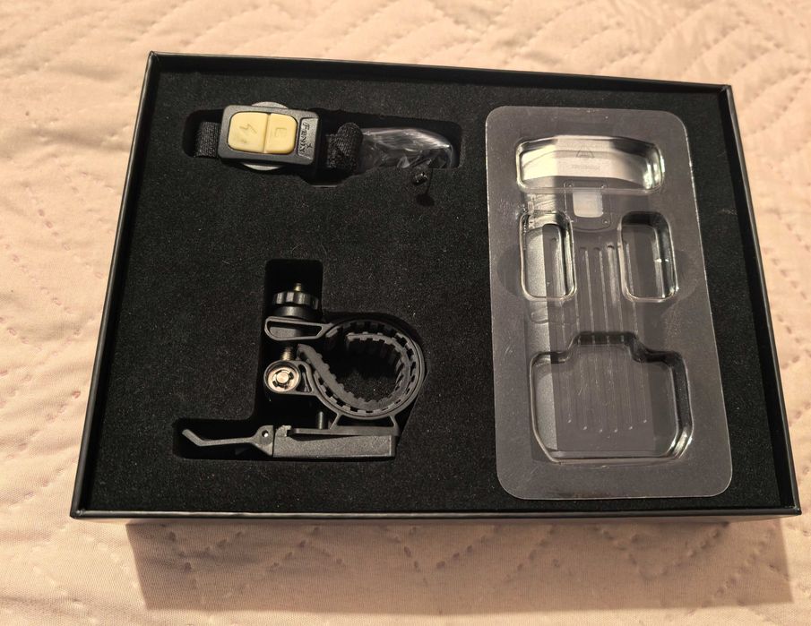 1.Фар за велосипед. Нов 2.Стоп за Knog Cobber Lil.3 Велосипед Drag Har