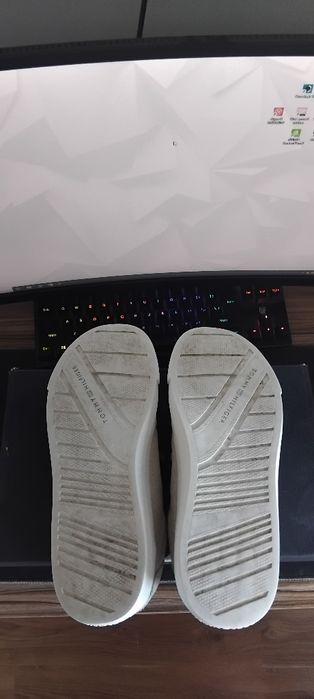 Обувки Tommy Hilfiger