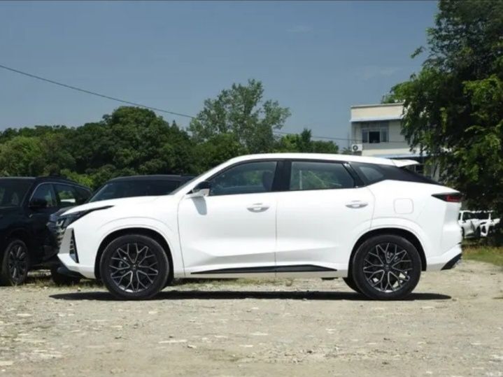 Changan UNI-Z PHEV 2025 • Battleship Edition  125 км EV • Новый гибрид