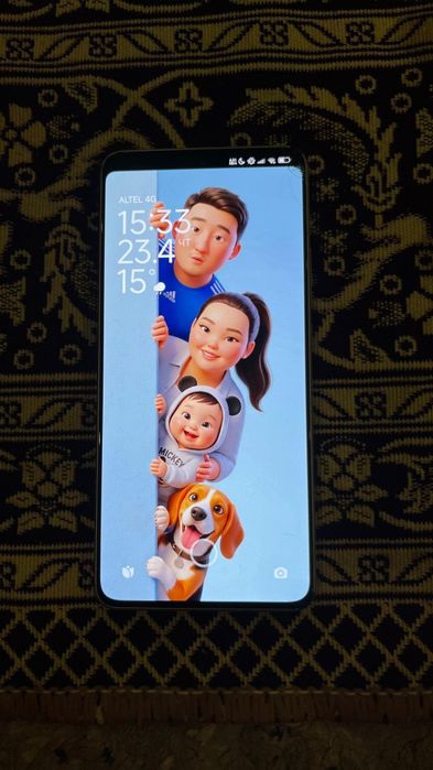 Срочно продам телефон