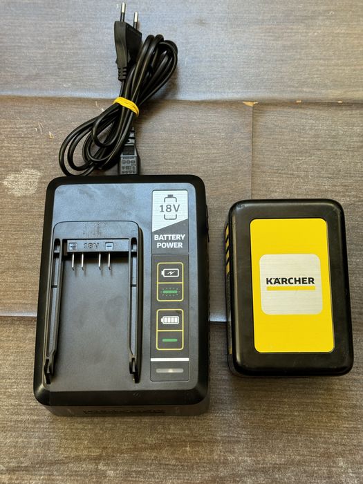 Karcher baterie acumulator 18V  5 amperi plus incarcator