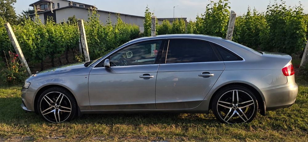 AUDI A4 - B8 - 2.0 TDI - 2011 - MANUAL