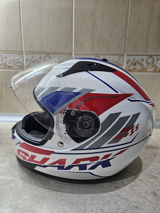 Продаётся мотошлем