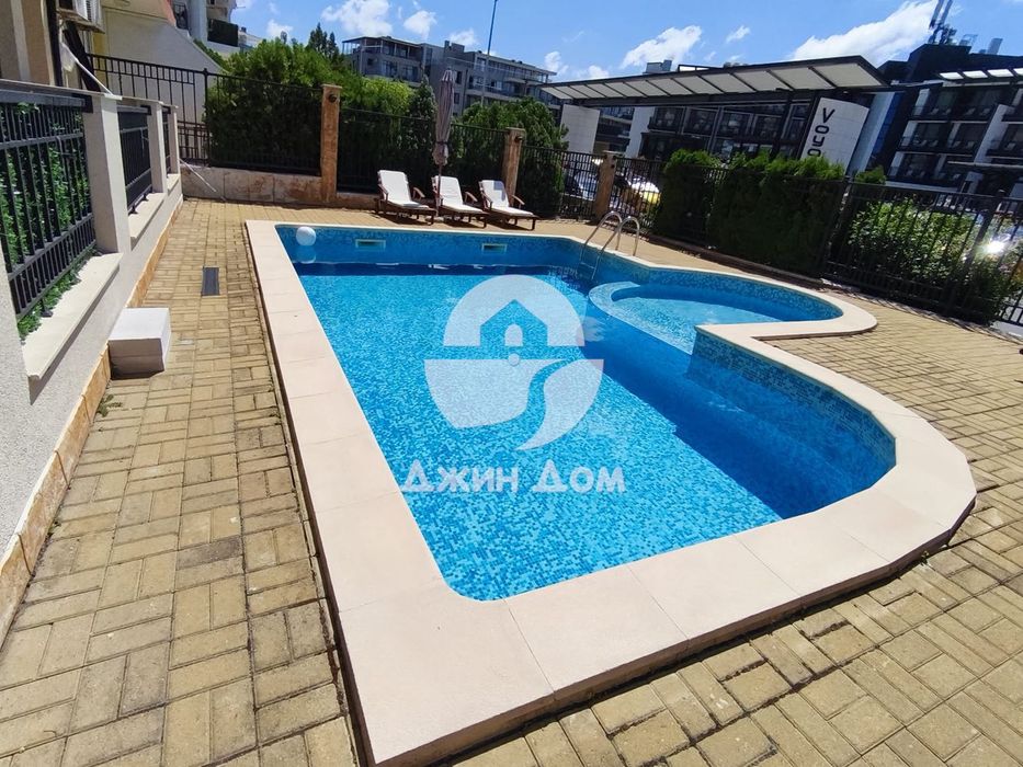 Продава се Тристаен апартамент в Свети Влас - 140 кв.м за 2108 €/кв.м - Снимка #12