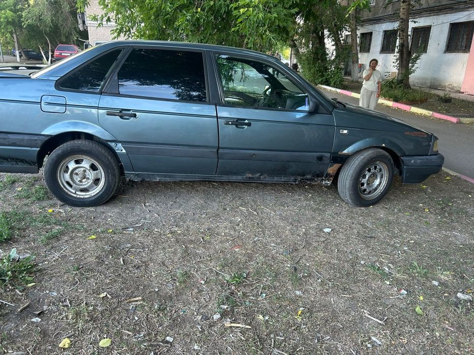 Автомобиль Passat B3
