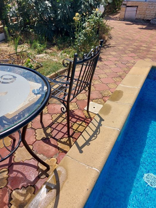 Маси и столове от ковано желязо. Маса-390лв. Стол- 190лв.