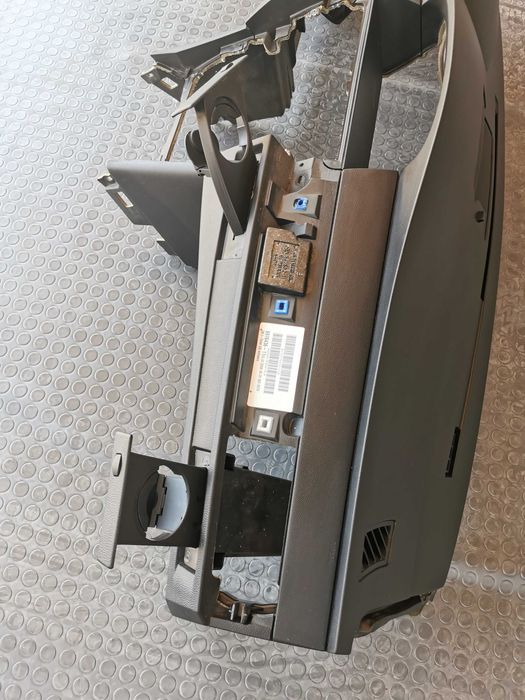 Табло с поставки за чаши за BMW e60 e61