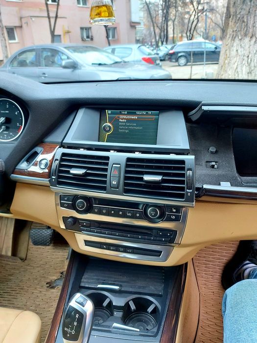 Navigatie Android Carplay BMW X5 X6 Waze YouTube