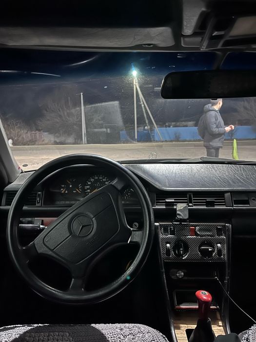 Mercedes 124 2.2плита