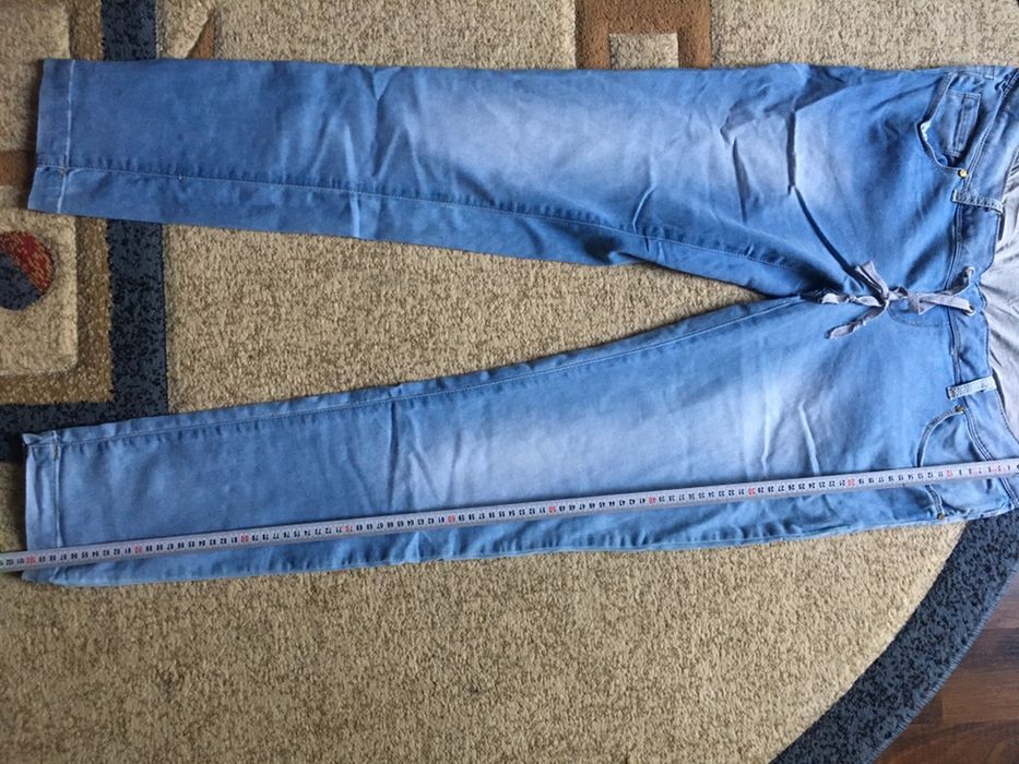 Blugi gravide marimea M