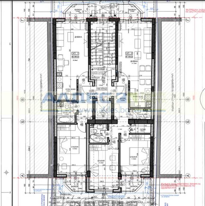 Чисто нов двустаен ап. в Центъра!