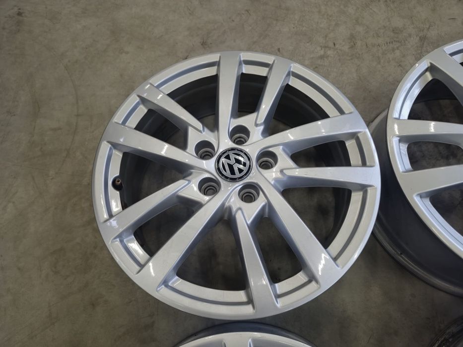 Jante Vw Golf 5 6 7 8 Touran Caddy R17 originale  // 5x112