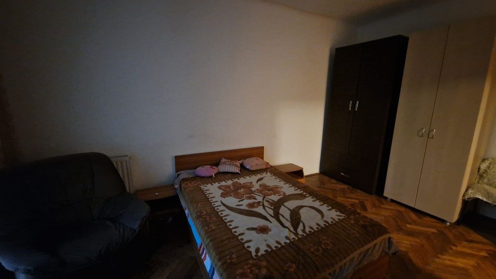 Apartament cu o cameră zona centrală
