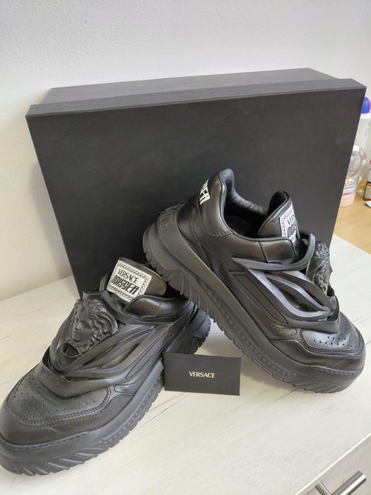 Versace Odisea Nr 42.5 originali