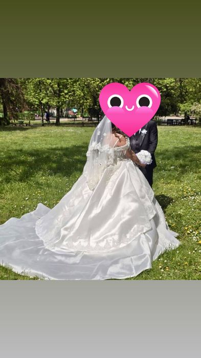 Булченска рокля лично предаване