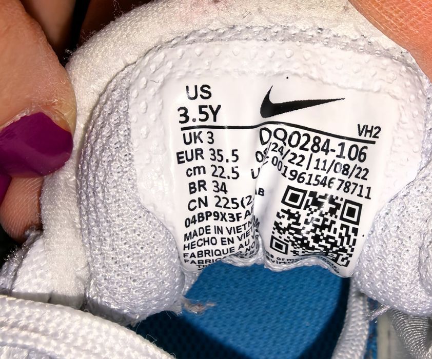 Vând adidași Nike Air Max SYSTM – Mărimea  35.5