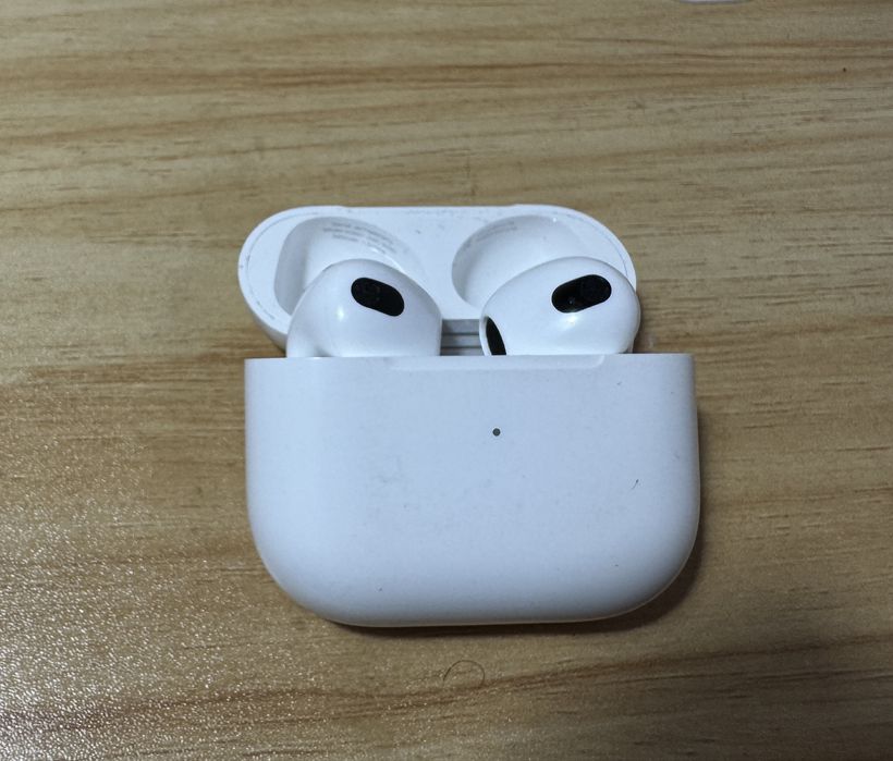 Airpods 3 состояние хорошее