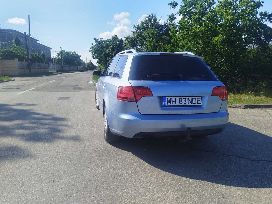 AUDI A4 0 — imagine 5