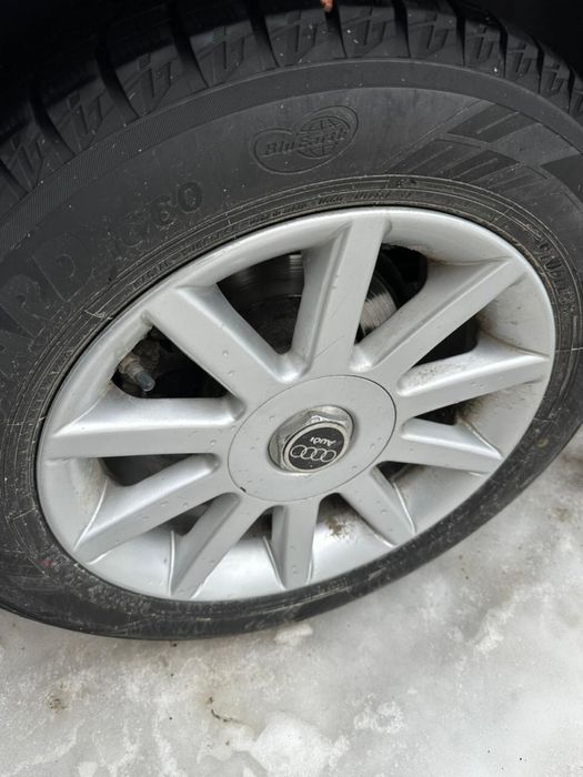 Диски шинами в хорошем состояний