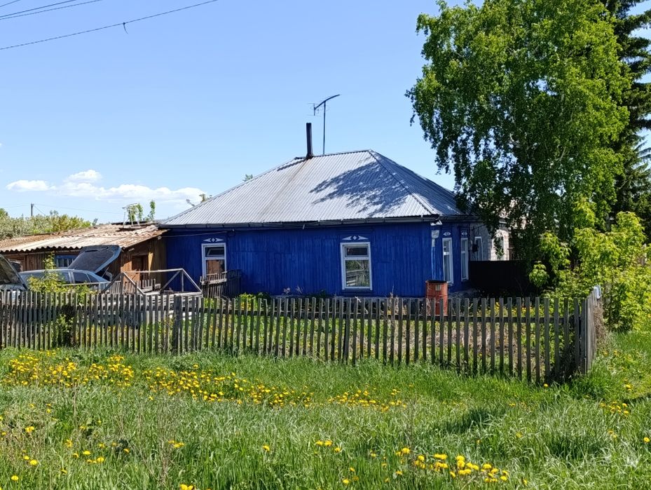 Продам дом в районе стадиона