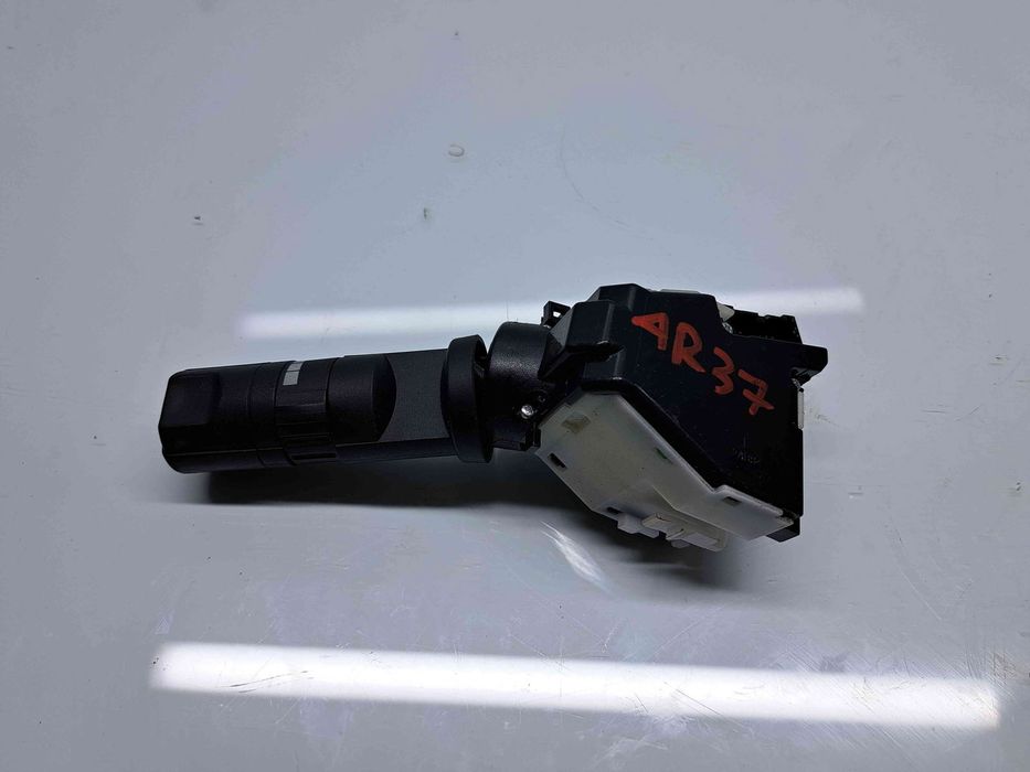 Maneta stergator Nissan Navara (D40) [Fabr 2005-2014] OEM