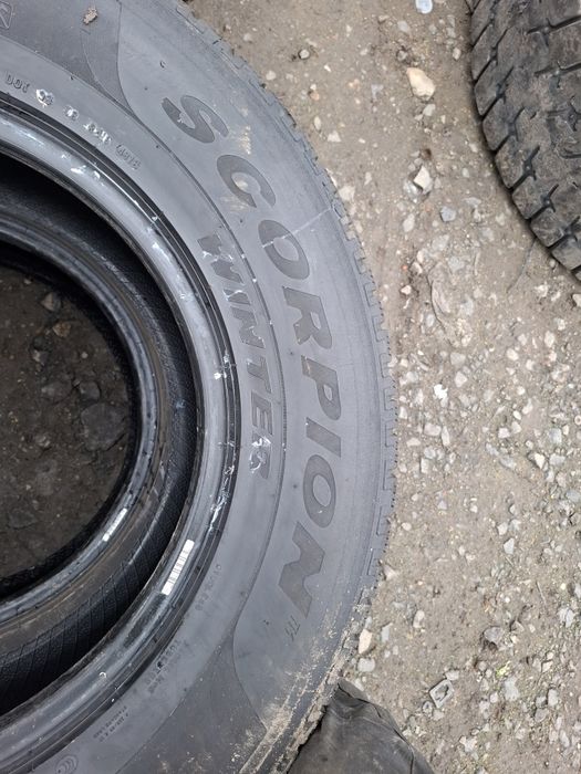 Vand 2 anvelope 265 65 17 pireli de iarna bune dot 2018