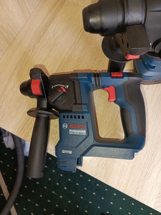 Перфоратор Bosch GBH 18v 22x ОnеСhuсk
