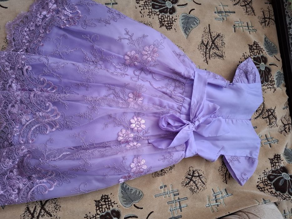 Детское платье фиолетовое