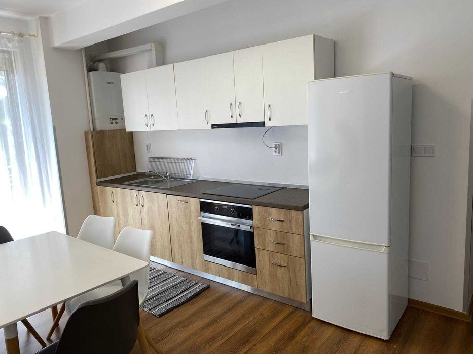 Apartament de 2 camere, complet mobilat si utilat, proaspat renovat — fotografia 3