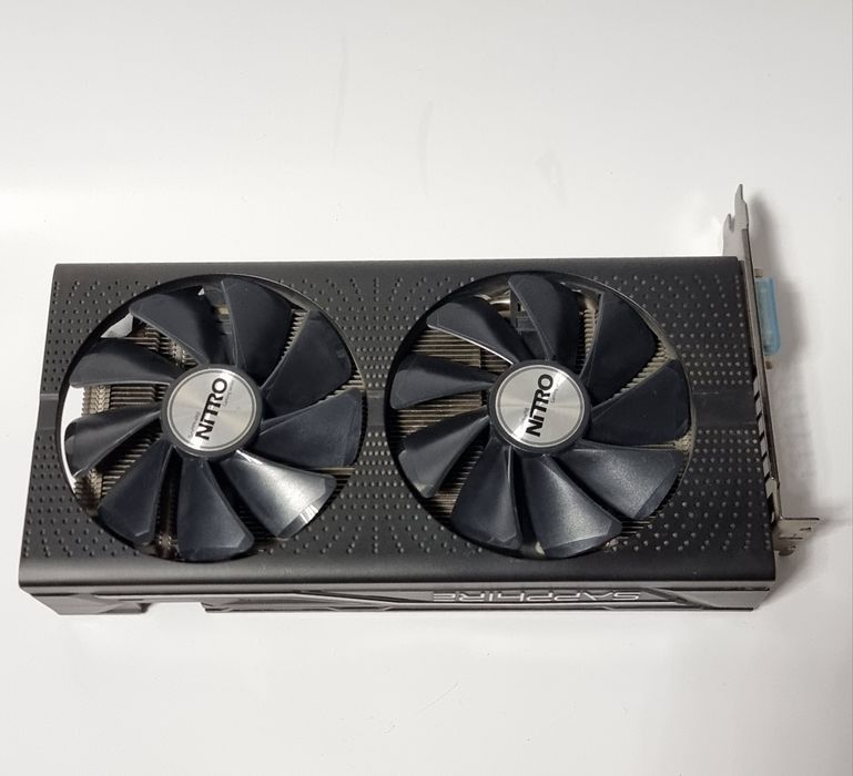 Placa video sapphire rx 470  8gb echiv rx 580