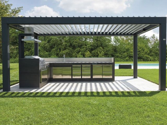 Гильотиное остекление Пергола Рольставни Ворота Двери шлагбаум