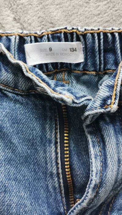 Pantaloni de blugi zara 134 cm(9ani)