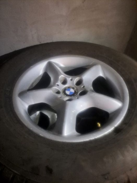 Диски вместе с шинами,зима.255/65/17