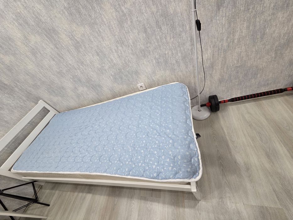 Продам подросковую кровать