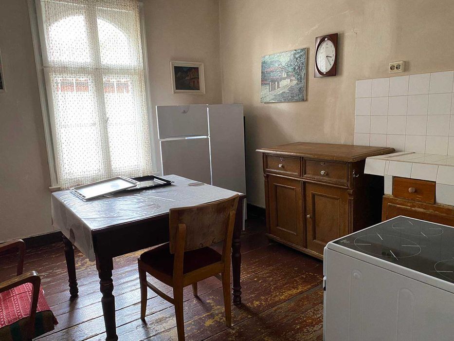 Продава се Къща в Карлово - 290 кв.м за 1276 €/кв.м - Снимка #5