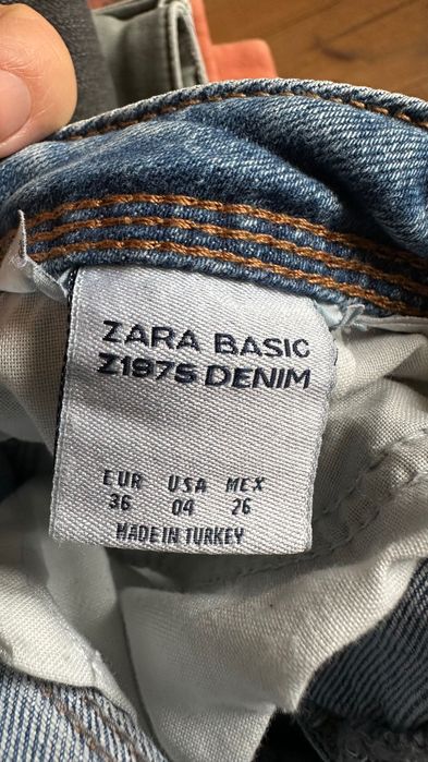 Дънки ZARA бродирани 36