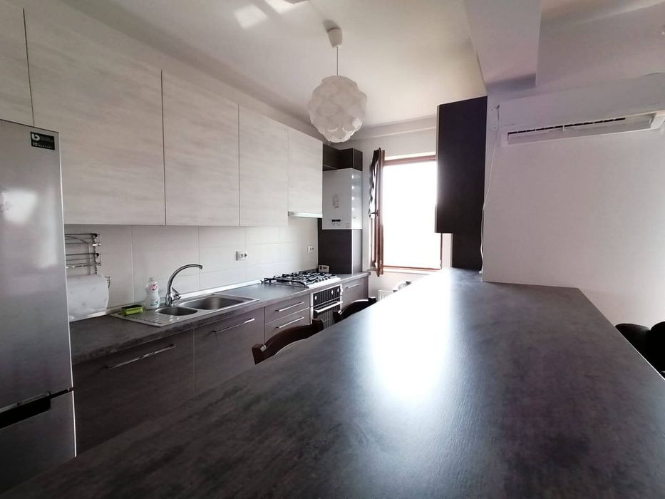 Apt 3 camere de inchiriat, foarte frumos